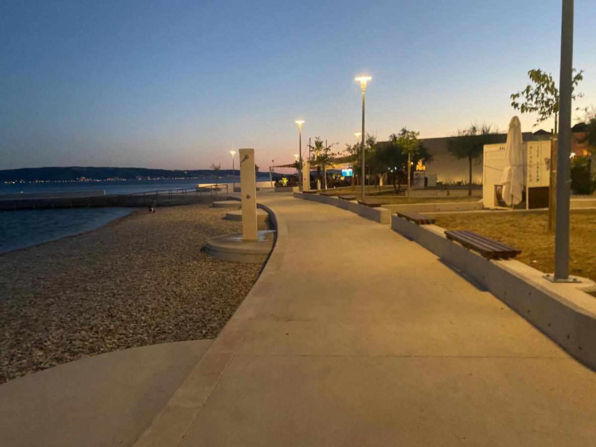 Apartman Teklic Kaštela Esterno foto