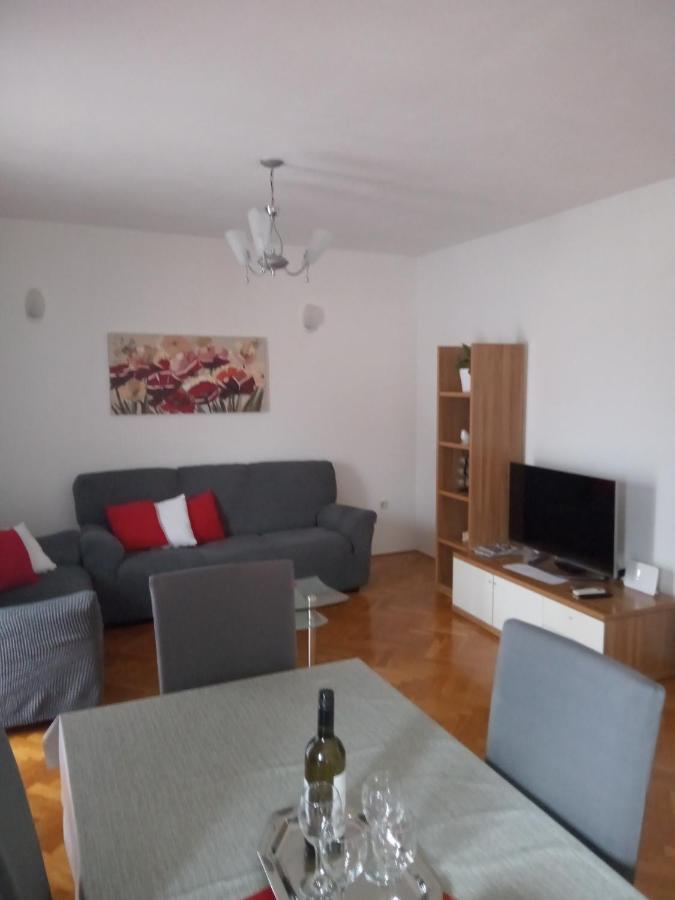 Apartman Teklic Kaštela Esterno foto