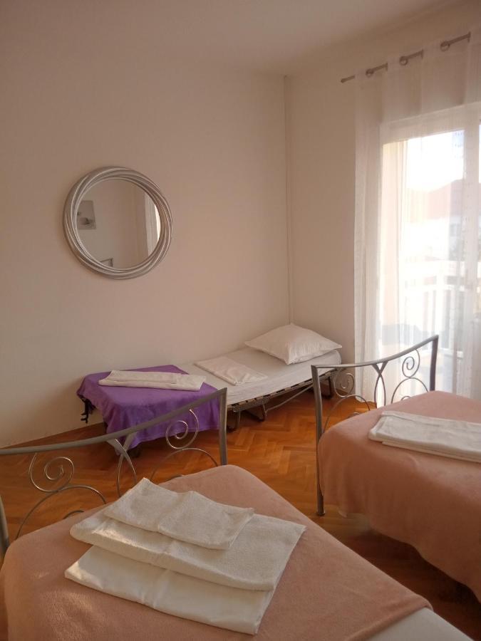 Apartman Teklic Kaštela Esterno foto