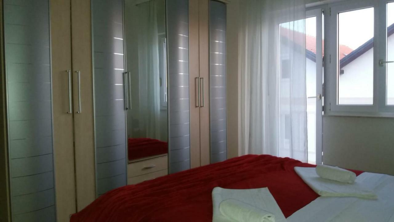 Apartman Teklic Kaštela Esterno foto