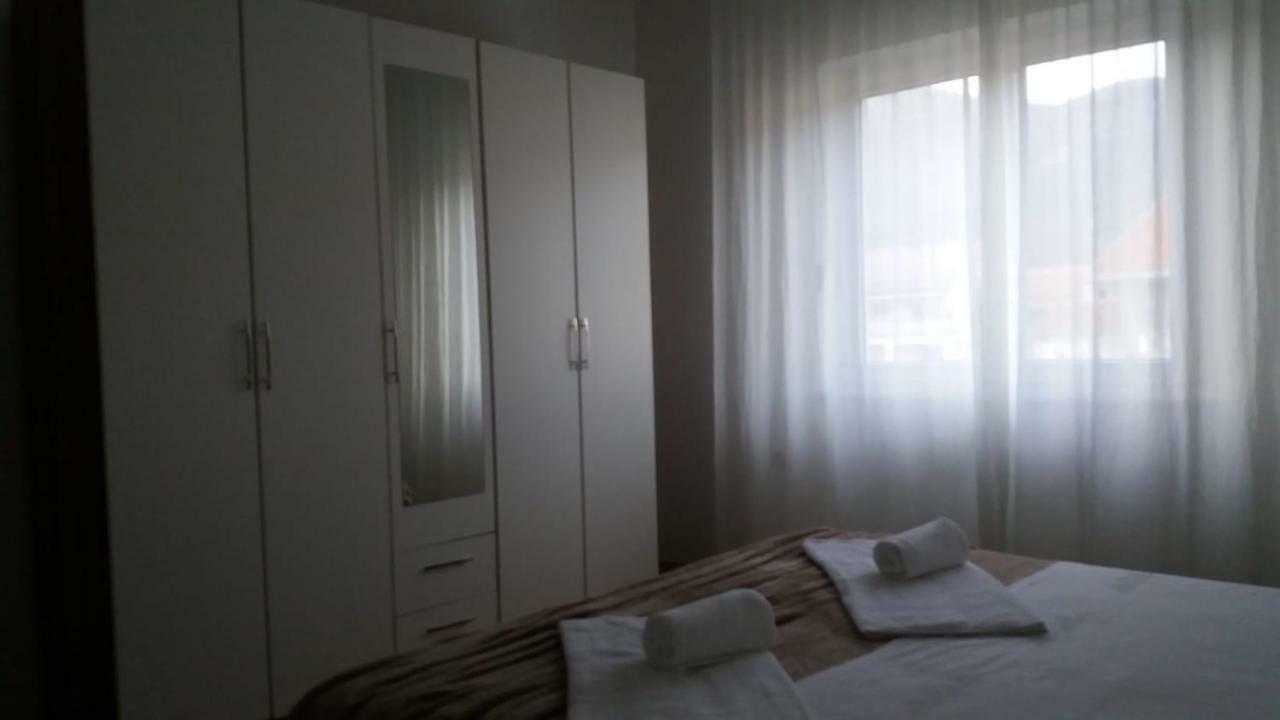 Apartman Teklic Kaštela Esterno foto
