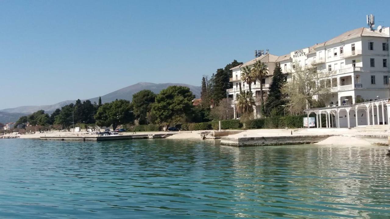 Apartman Teklic Kaštela Esterno foto