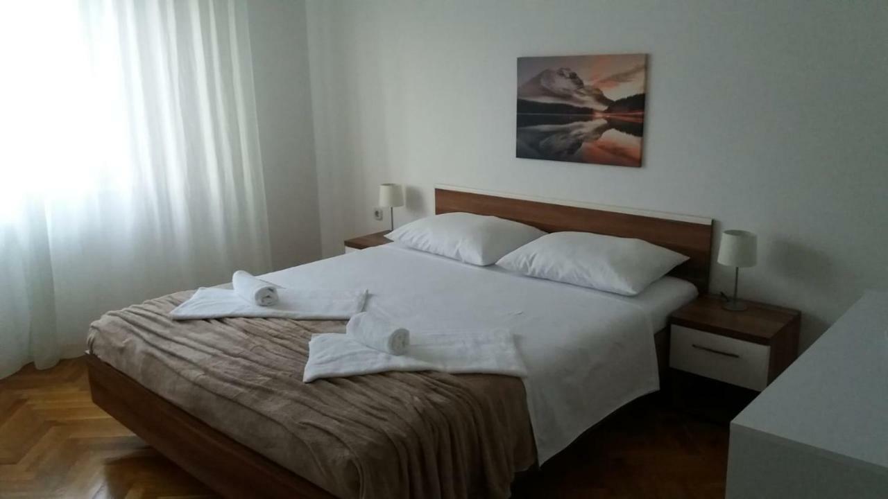 Apartman Teklic Kaštela Esterno foto