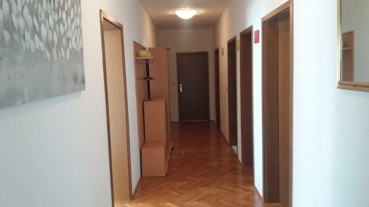Apartman Teklic Kaštela Esterno foto