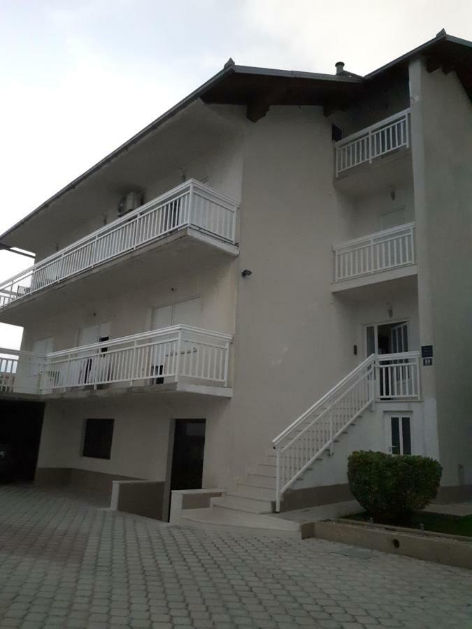 Apartman Teklic Kaštela Esterno foto